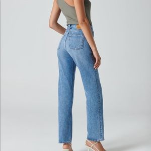 Aritzia denim forum Patti mid rise straight 31L in picture this bleu
